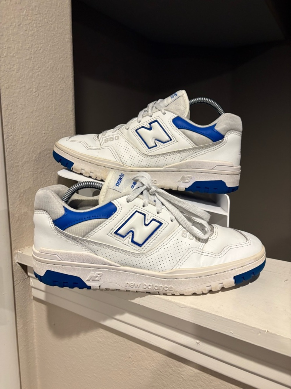 New Balance 550 Shoes Men's Size 9.5 White/Blue Sneakers BB550SWC